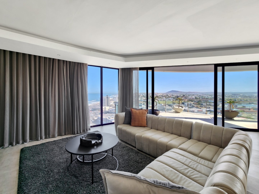 4 Bedroom Property for Sale in Waves Edge Western Cape